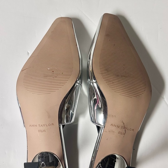 Ann Taylor Metallic Squaretoe Slingback Pump Heels 8.5M Silver Holliday Classic - Picture 10 of 11